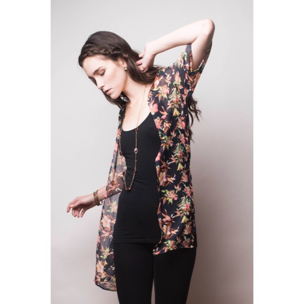 Lightweight Tropical Floral Print Cardigan Kimono